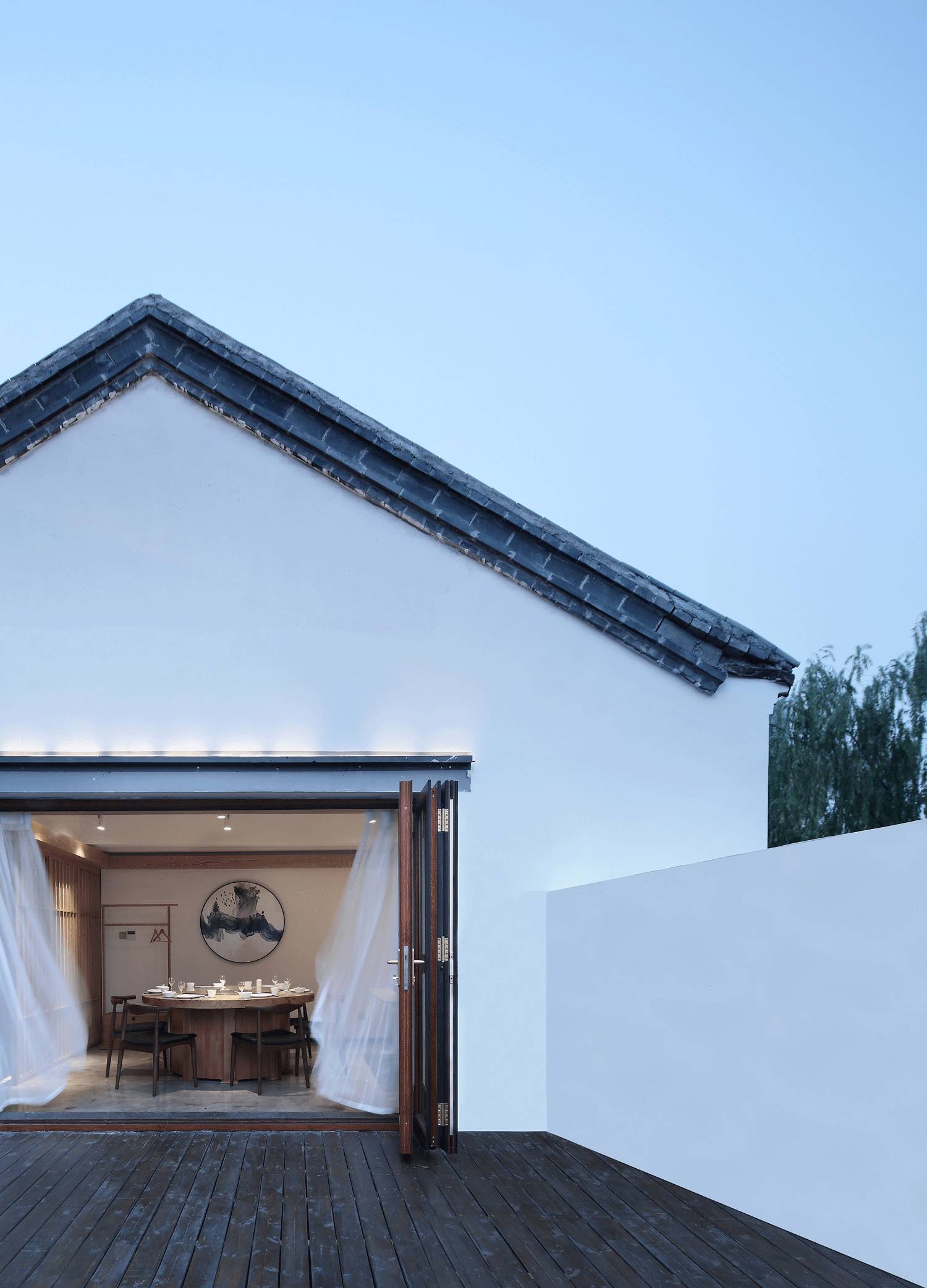 樸素安靜的禪意原木空間，中式裝修造景藝術(shù)