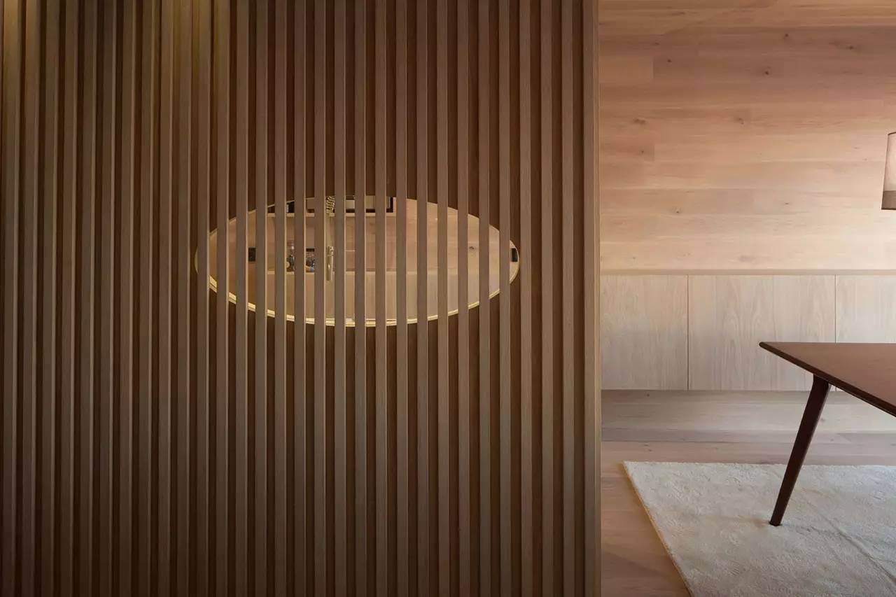 極簡(jiǎn)原木海邊度假小屋，中式裝修設(shè)計(jì)