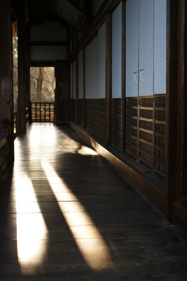 日本茶道文化的八大美：缺陷、簡素、枯槁、自