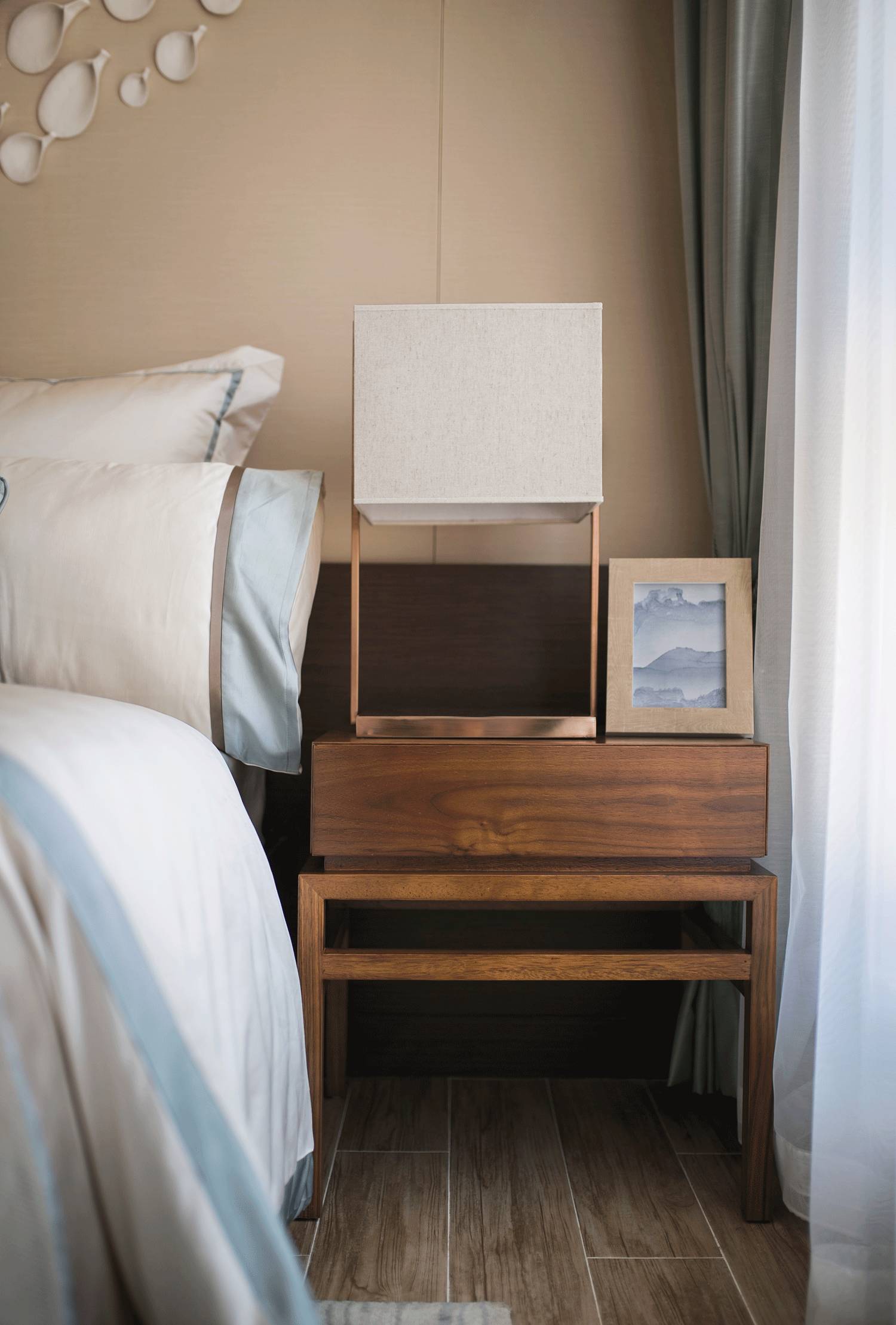 新中式設計中，臥室的運用與表現(xiàn)