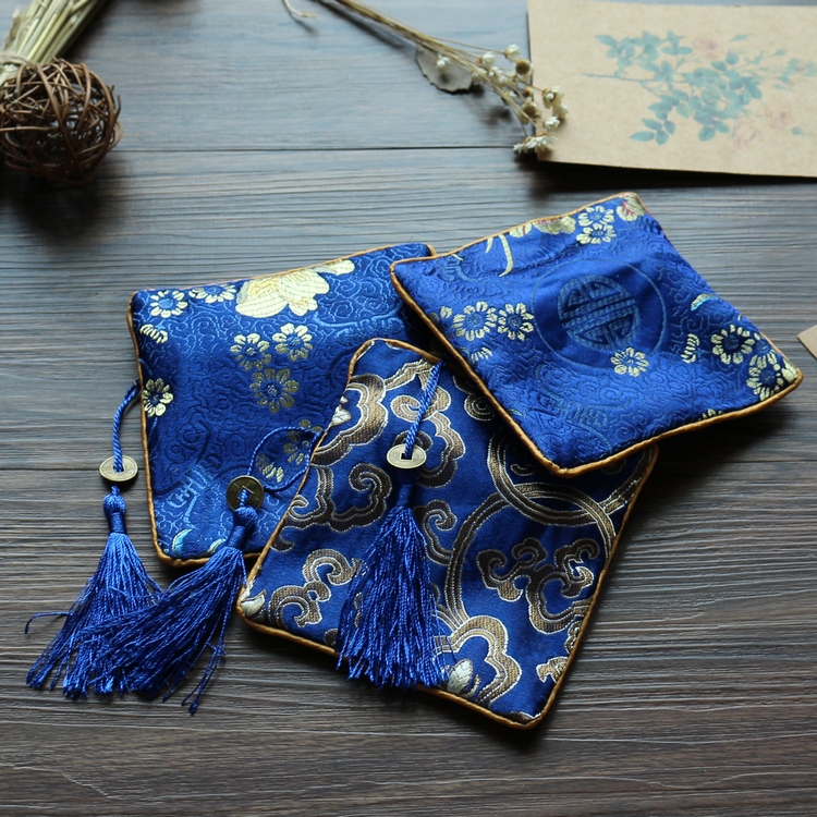 薦古典家佳樂文學(xué)刺繡荷包手工包