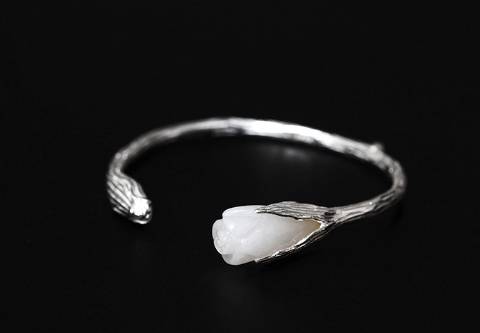 家佳樂(lè)文學(xué)復(fù)古風(fēng)白玉蘭花開口手鐲