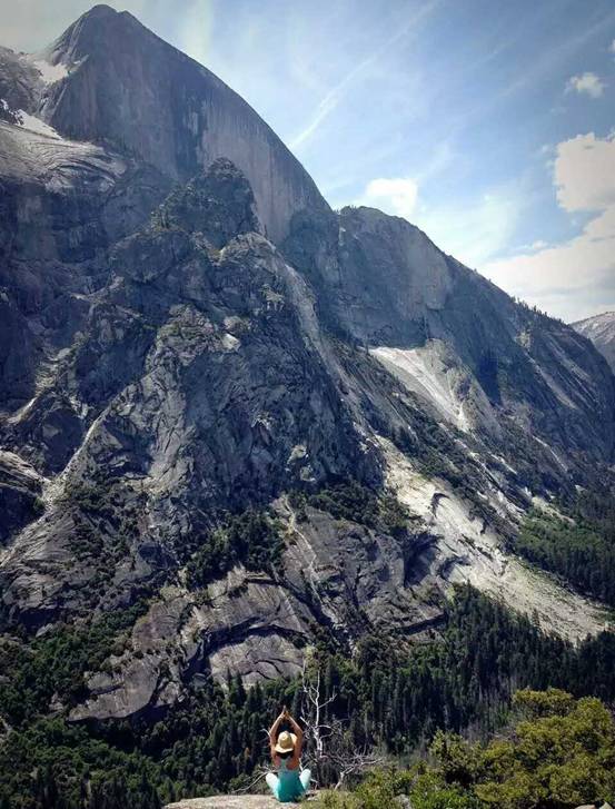 林中四舍民宿設(shè)計(jì)，一所鳥語(yǔ)花香的小木屋