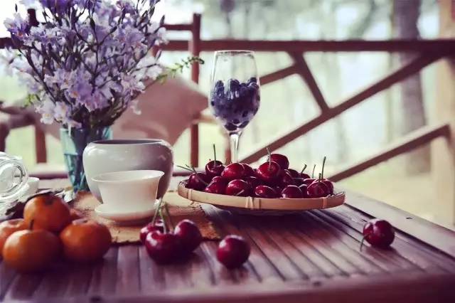 林中四舍民宿設計，一所鳥語花香的小木屋