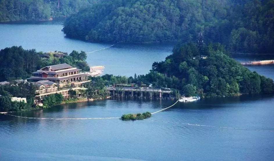 景瀾·返里民宿設(shè)計，返回故里