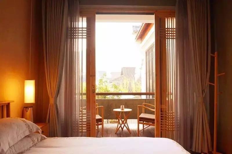 尋·尋客棧，一家超大藏書(shū)閣民宿設(shè)計(jì)