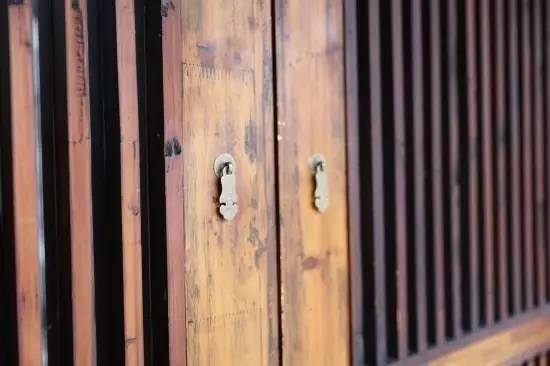 慈舍，悲喜隱去慈從舍生