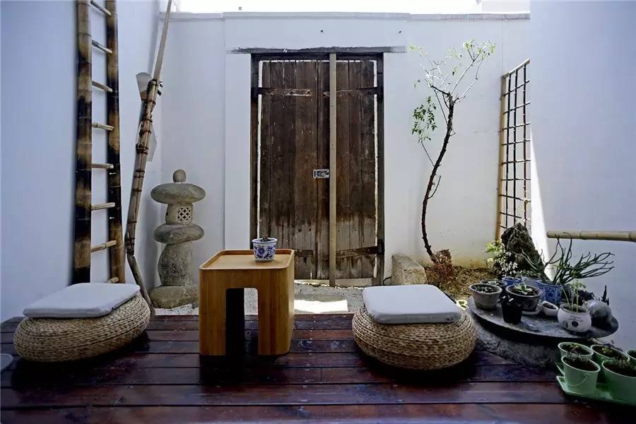 小日子生活館，選一本書過自己的生活方式