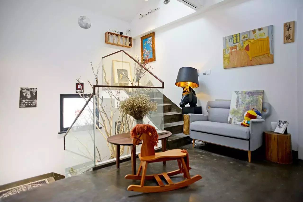 小日子生活館，選一本書過自己的生活方式