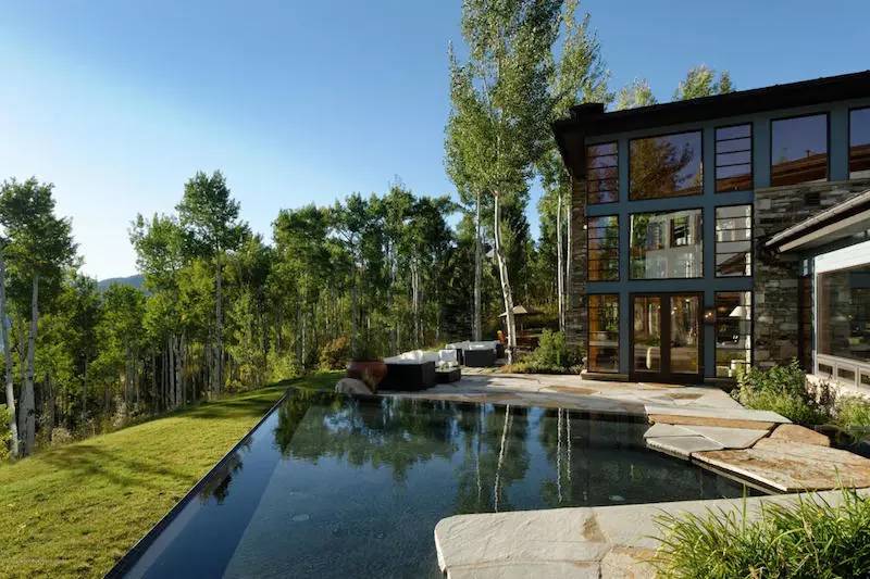 裝修設(shè)計(jì)，用石頭和木材建的豪宅