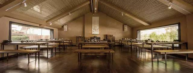 青桐·青竹茶舍，茶香縹緲靜賞西湖