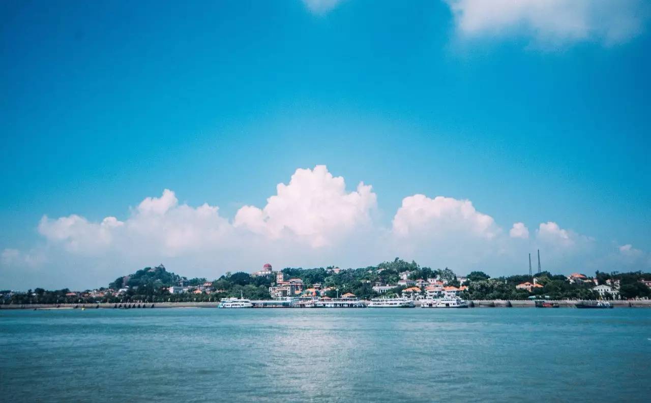 悠然別苑民宿設(shè)計(jì)，聽(tīng)海風(fēng)的聲音