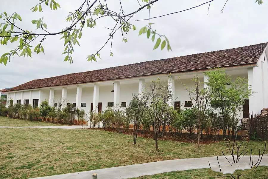 西坡千島湖民宿酒店，瓦爾登湖的自由生活