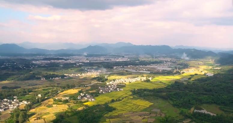 南屏喜舍民宿，從南方飛入徽州白墻灰瓦的歸燕