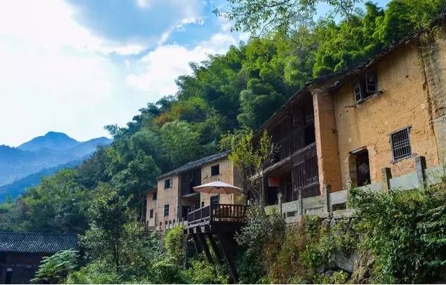 不舍·野馬嶺中國村民宿，樂在其中不忘初心