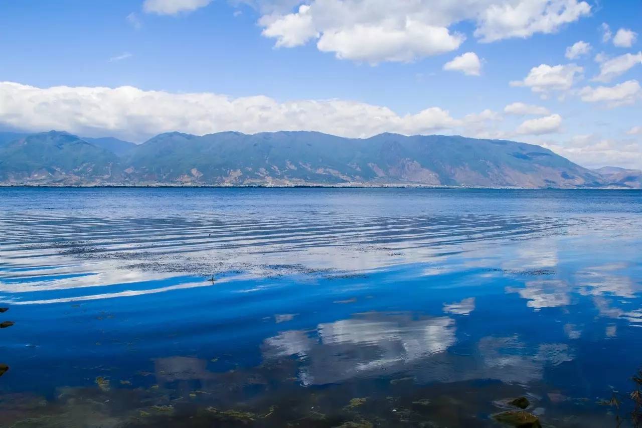 荒無舍民宿，山腳下日出而作日落而息