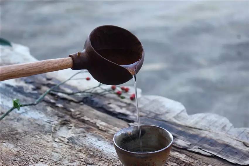 荒無舍民宿，山腳下日出而作日落而息