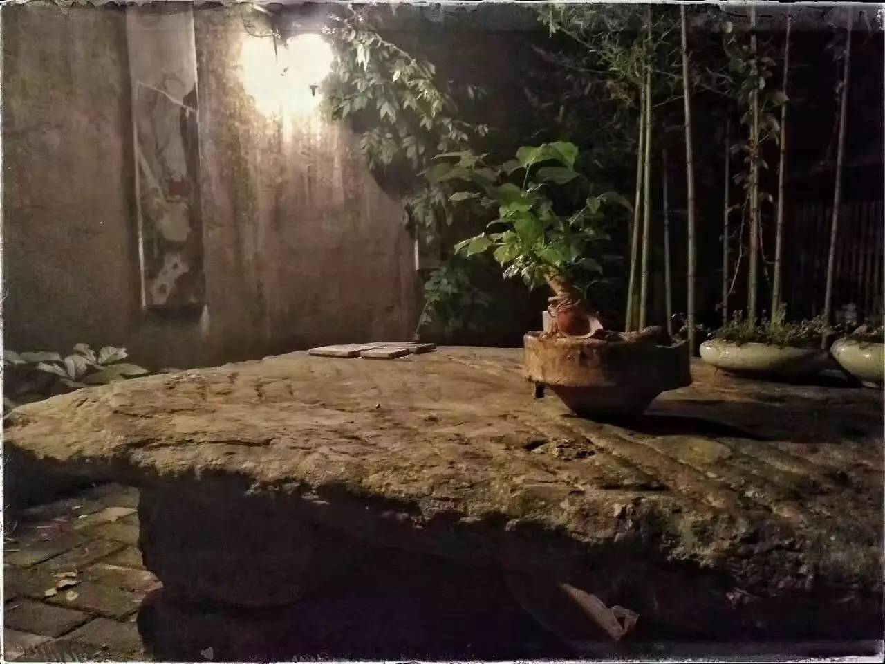 荒無舍民宿，山腳下日出而作日落而息