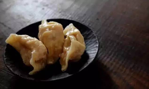 荒無舍民宿，山腳下日出而作日落而息