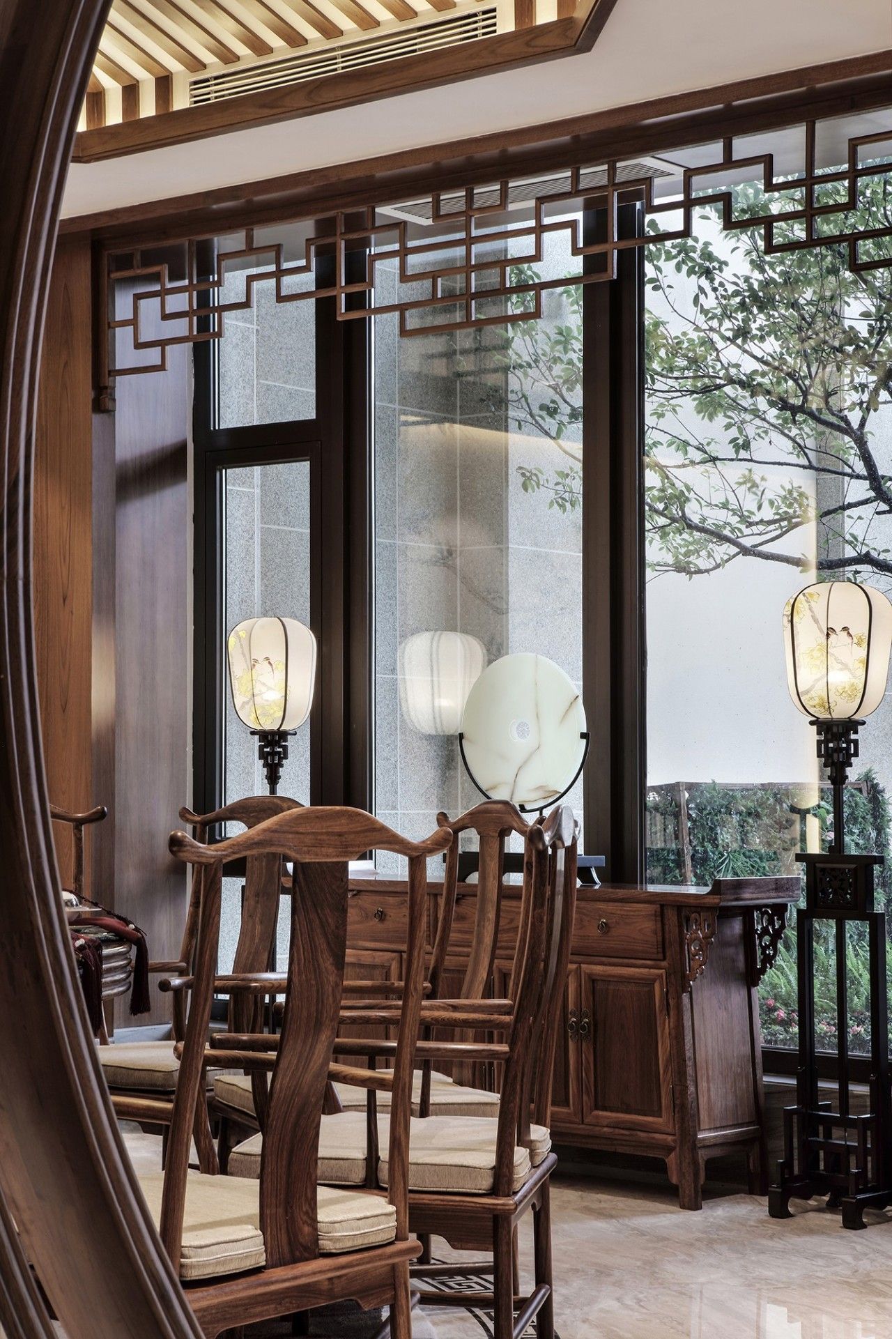 龍光御海天禧別墅樣板房，高端大氣的新中式豪