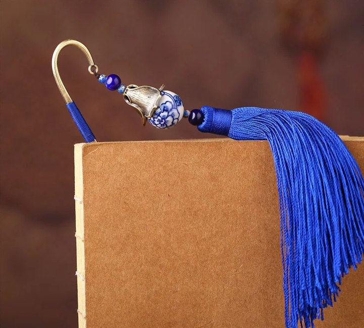 家佳樂文學(xué)手繪青花瓷古風(fēng)藍(lán)色流蘇書簽
