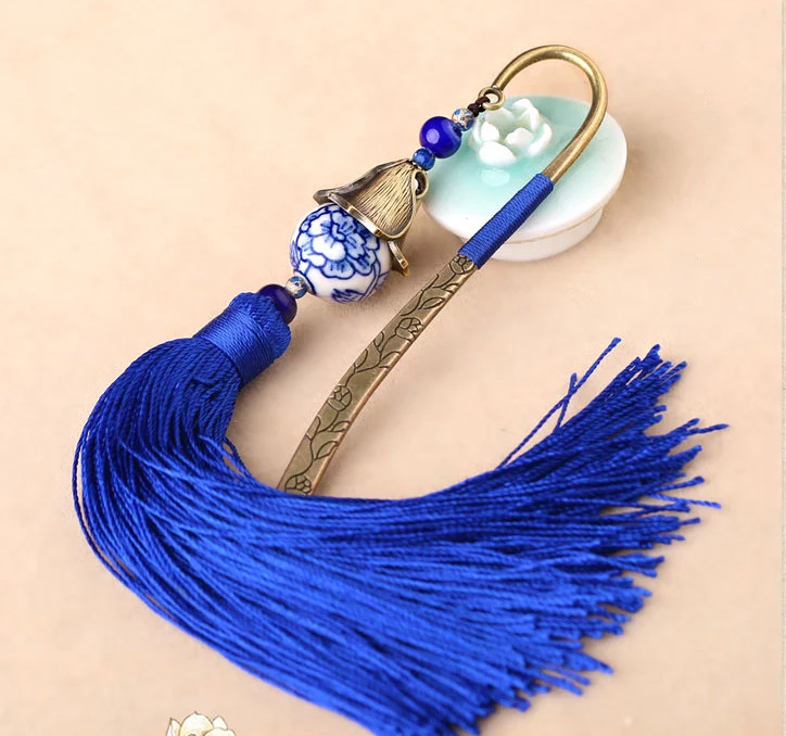 家佳樂文學(xué)手繪青花瓷古風(fēng)藍(lán)色流蘇書簽