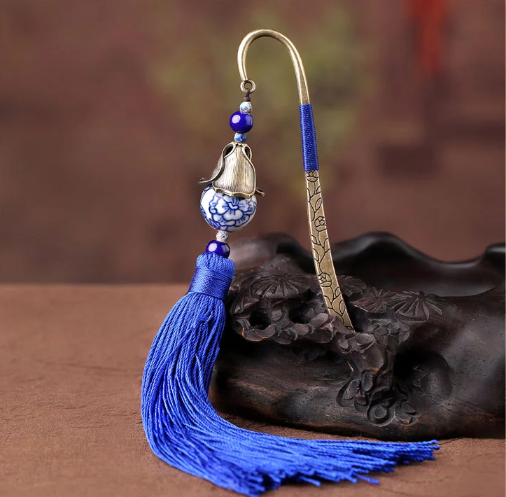 家佳樂文學(xué)手繪青花瓷古風(fēng)藍(lán)色流蘇書簽