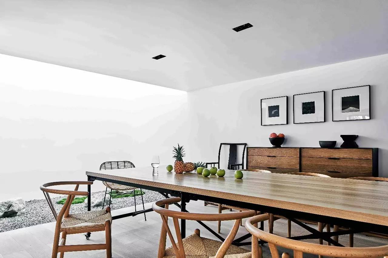 大理浥塵客舍，在山水間觀洱海日出望蒼山之巔