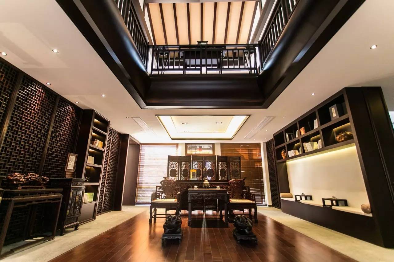 縹緲軒民宿，縹緲峰下伴山林美景泡一池私湯