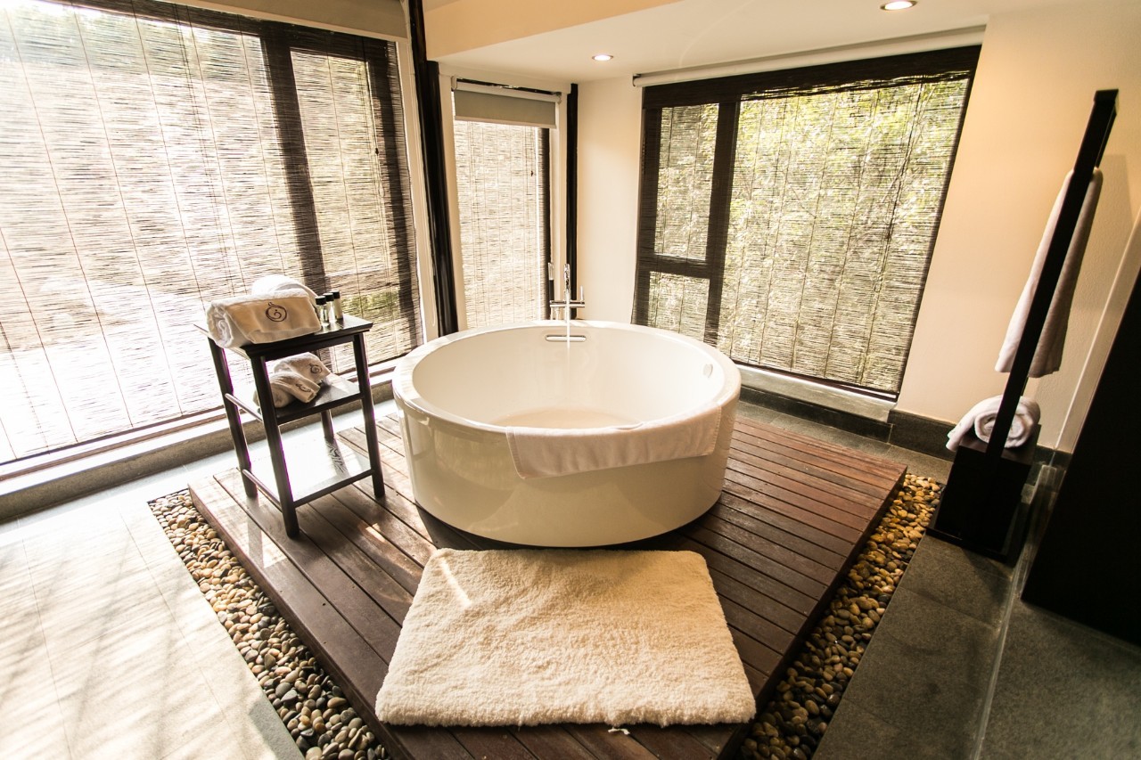 縹緲軒民宿，縹緲峰下伴山林美景泡一池私湯