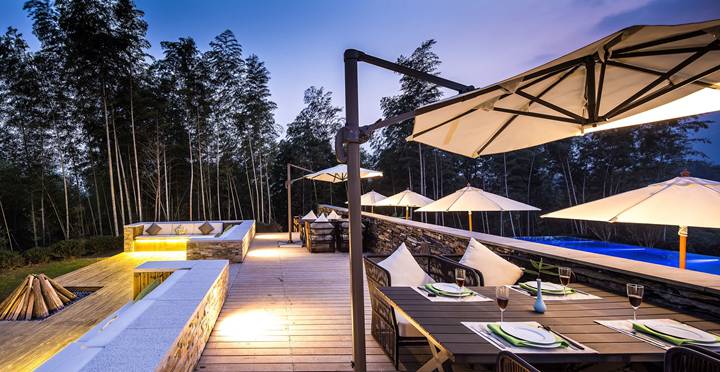 九華山德懋堂，九華山間打坐冥想清涼入心