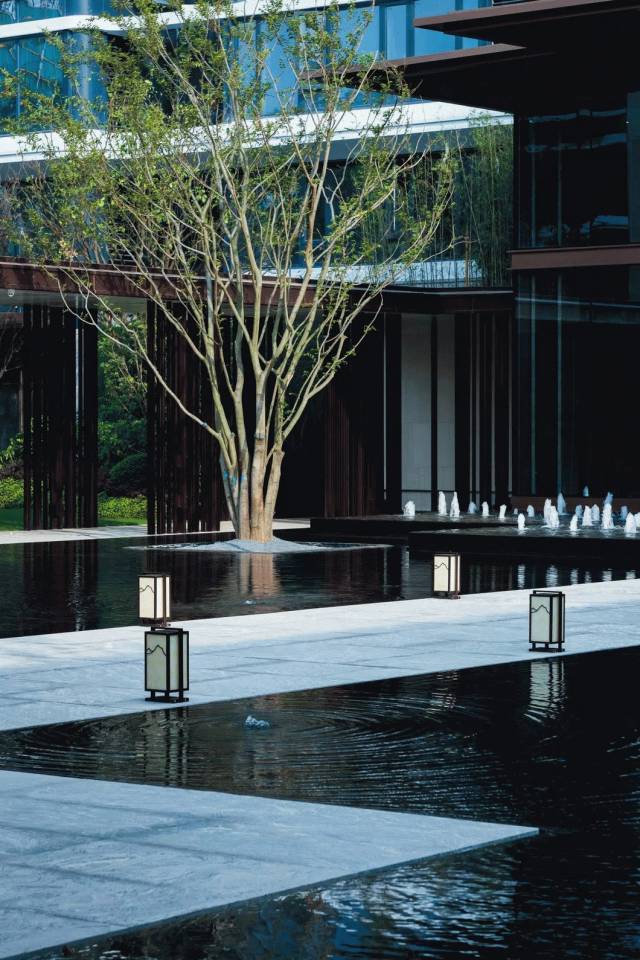 新中式建筑，極簡(jiǎn)宋韻對(duì)中國(guó)山水意境的演繹