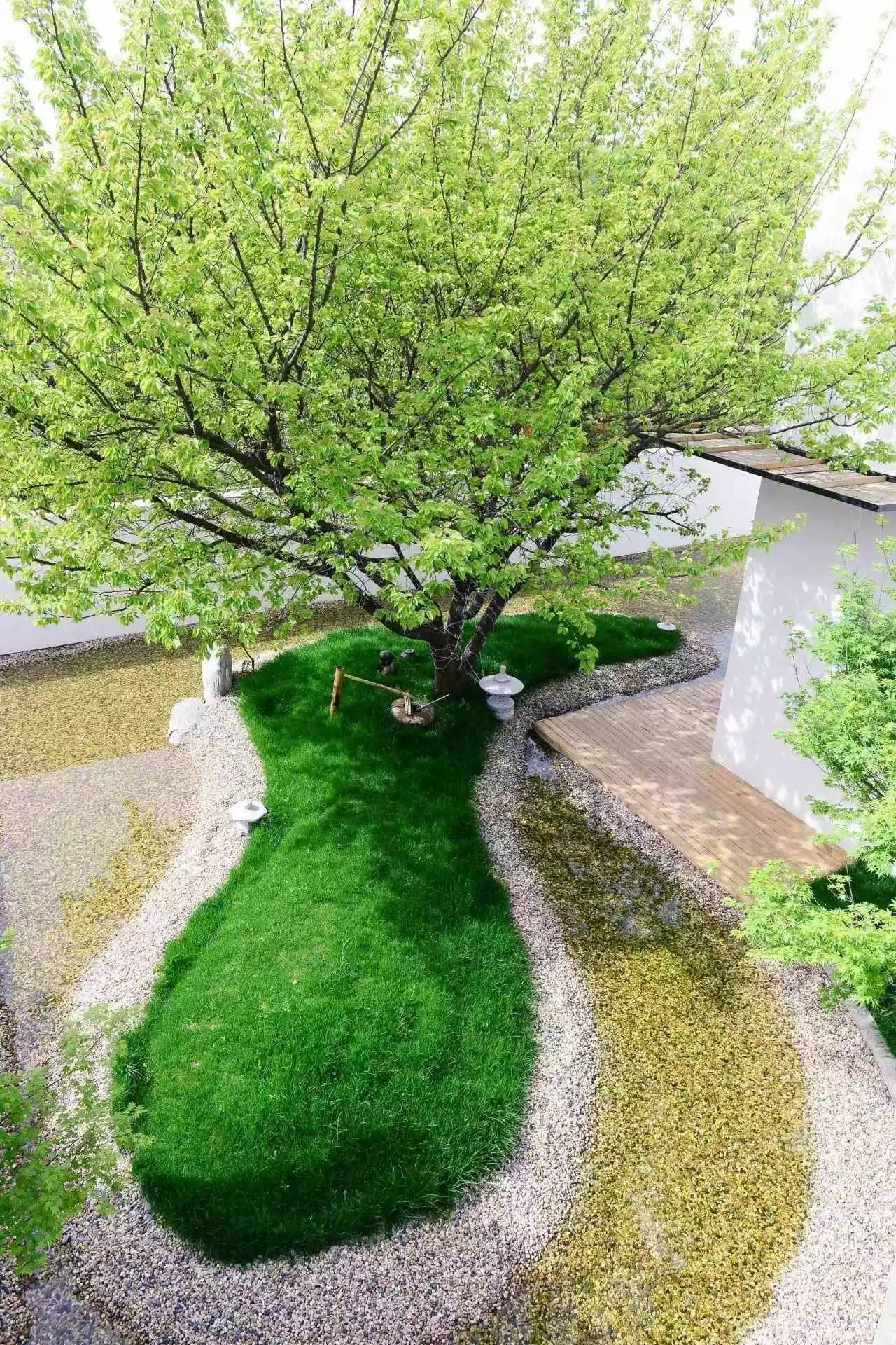 一宿·山麓之庭，一個(gè)充滿禪意山下庭院