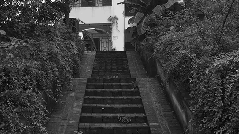 一宿·山麓之庭，一個(gè)充滿禪意山下庭院