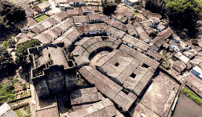 天堂山鄉(xiāng)愛樹民宿，古色古香的童話小鎮(zhèn)