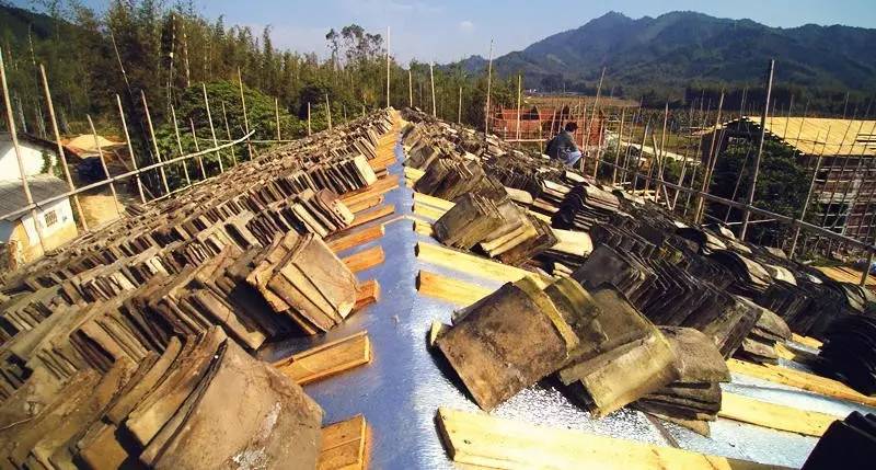 天堂山鄉(xiāng)愛(ài)樹(shù)民宿，古色古香的童話(huà)小鎮(zhèn)