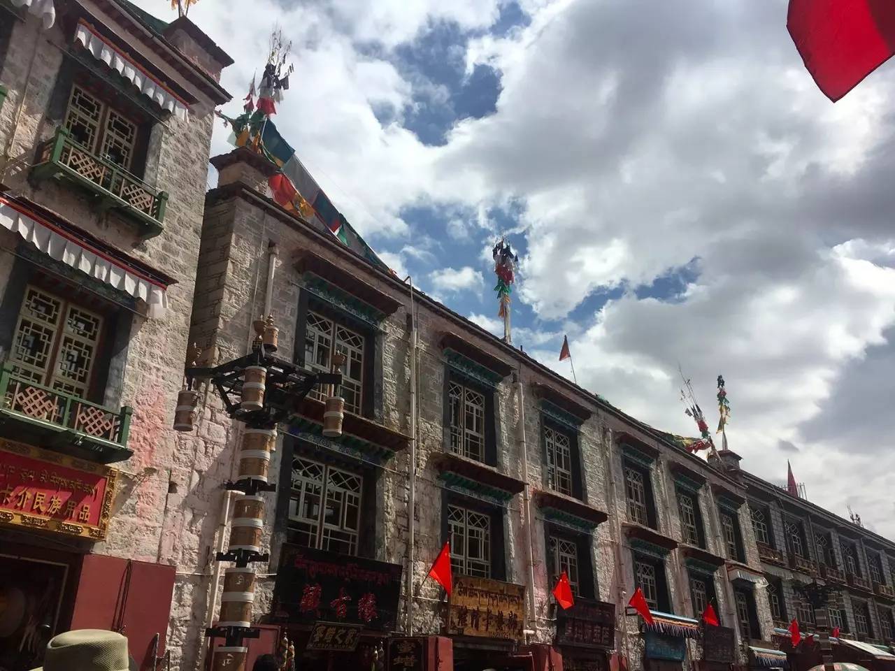 松贊拉薩曲吉林卡，用松贊的方式重走拉薩