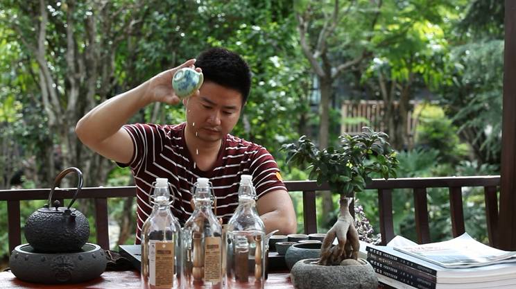 融居·銀箔泉，來銀箔泉邊喝茶看蒼山洱海