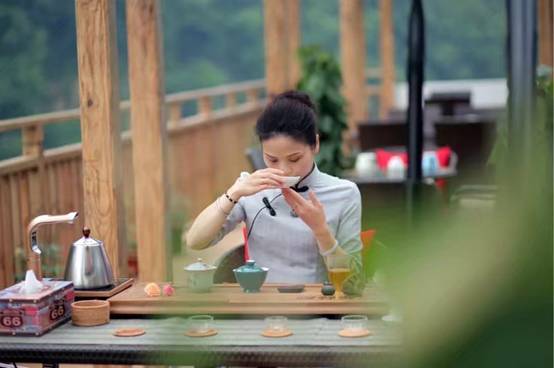 壹城一家，一座城一盞燈一個(gè)家在守候你