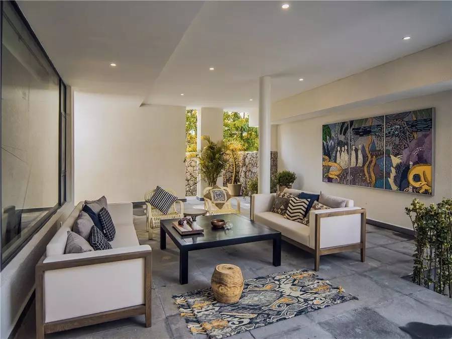 雪山莊園，只是天堂下降了一點點