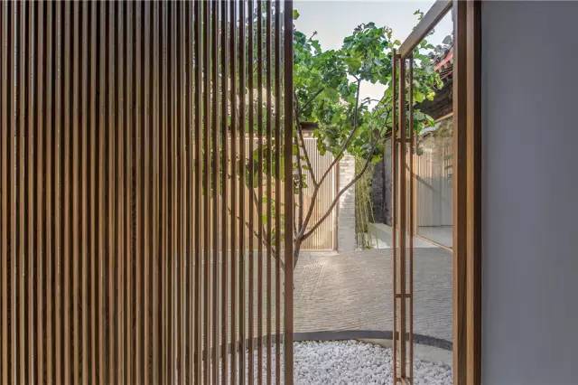 扭起來的北京四合院裝修設(shè)計(jì)，引爆了整個(gè)設(shè)計(jì)