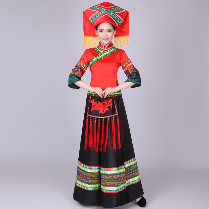 廣西壯族苗族少數民族服裝圖片