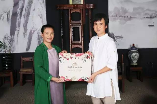 中國茶道禪茶館，茶乃人生樂事