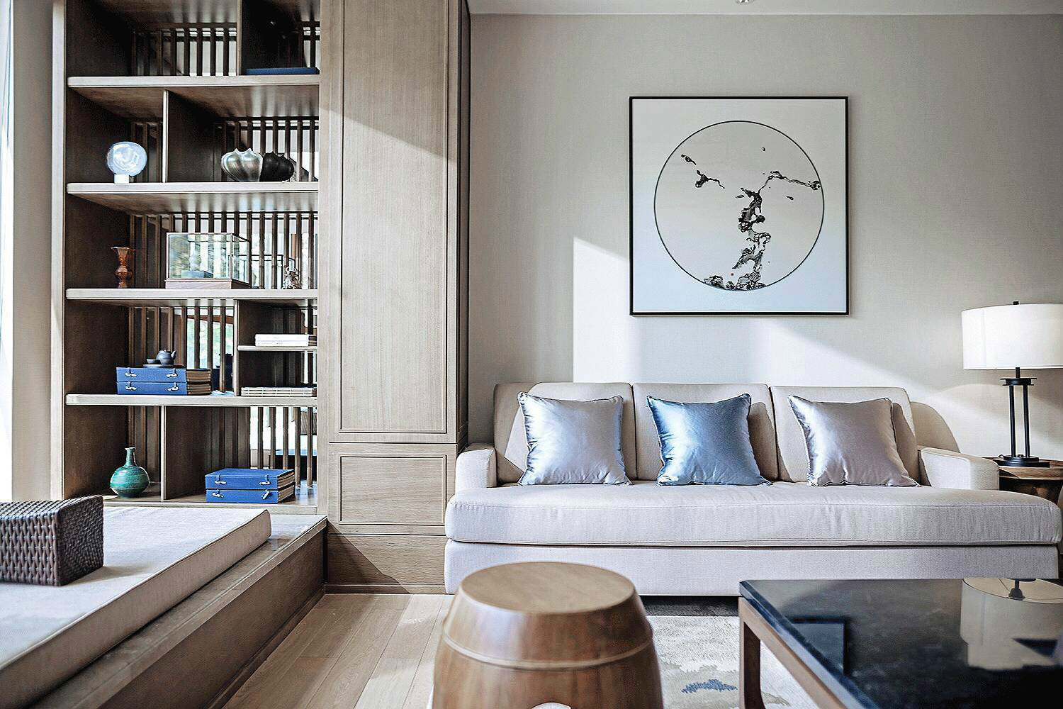 裝修設(shè)計：新中式客廳最有范的待客之道！