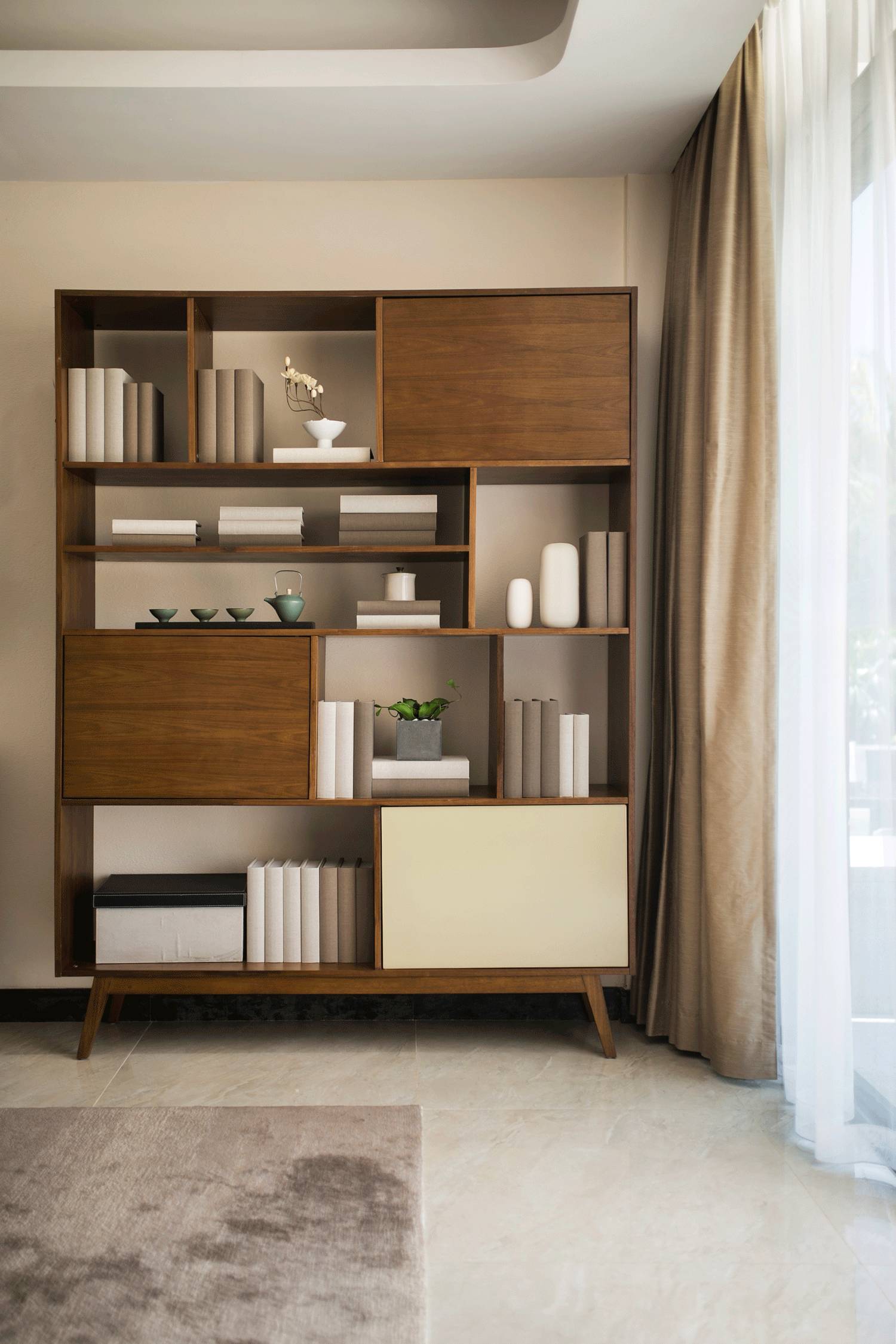 裝修設(shè)計(jì)：新中式客廳最有范的待客之道！