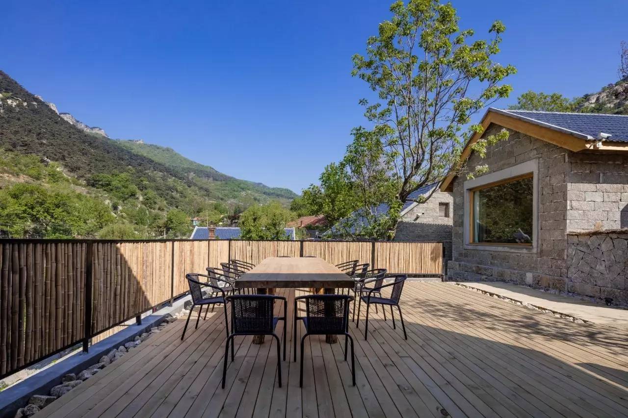 沂蒙山舍，呼吸大自然“臥聽松嘯 伴山而眠”