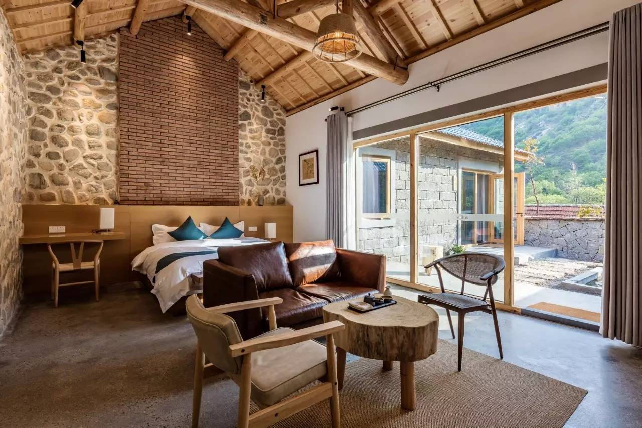 沂蒙山舍，呼吸大自然“臥聽松嘯 伴山而眠”