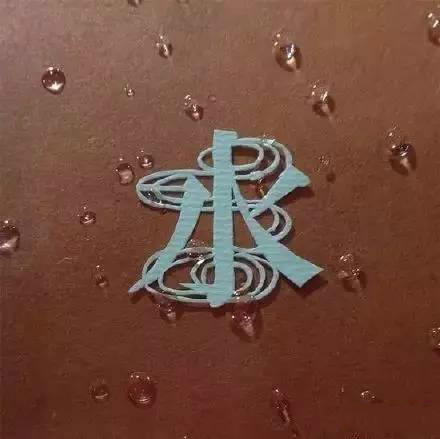 當(dāng)傳統(tǒng)剪紙遇到古詩(shī)詞，怎一個(gè)“美”字了得