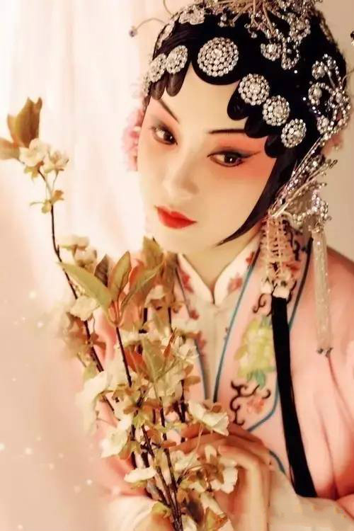 唯美古風句子，《相見歡》詞句偶遇京劇