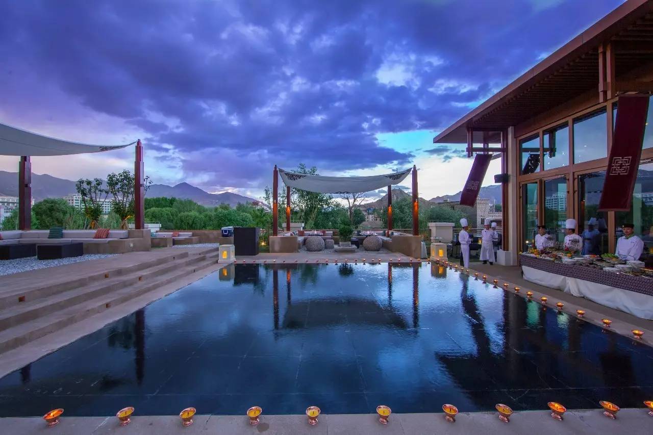 拉薩香格里拉酒店，睡在世界屋脊之上